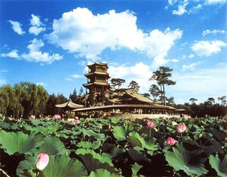 承德避暑山莊+棒槌山+普寧寺+小布達拉宮（豪華標(biāo)準(zhǔn)） 休閑3日游